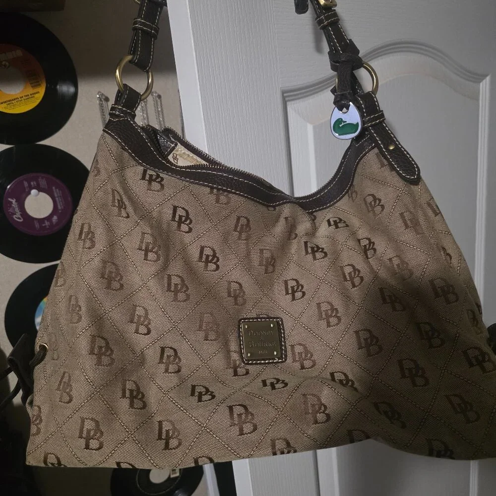 Dooney & Bourke Handbag - Picture 1 of 2